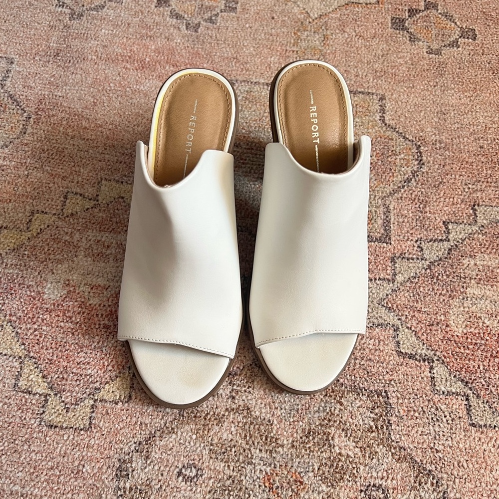 White Size 8 Report Open toe Heels